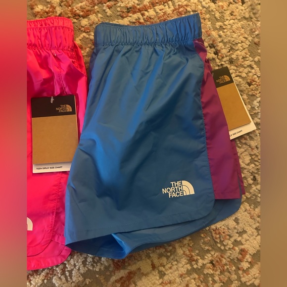 Bundle Girls DriFit short - Picture 3 of 5